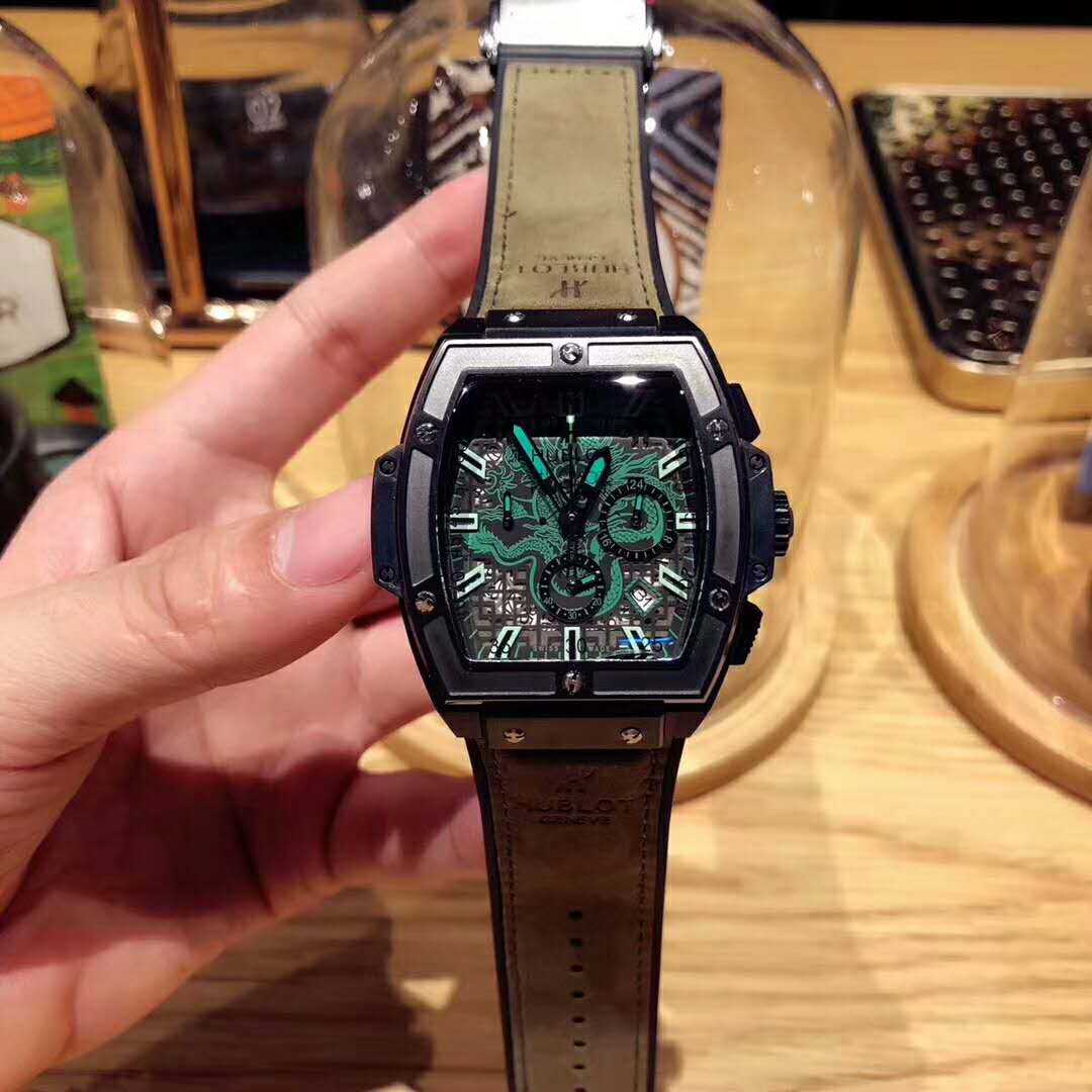 HUBLOT 宇舶（恒宝）巨星甄子丹出席灵魂李小龙75周年限量腕錶