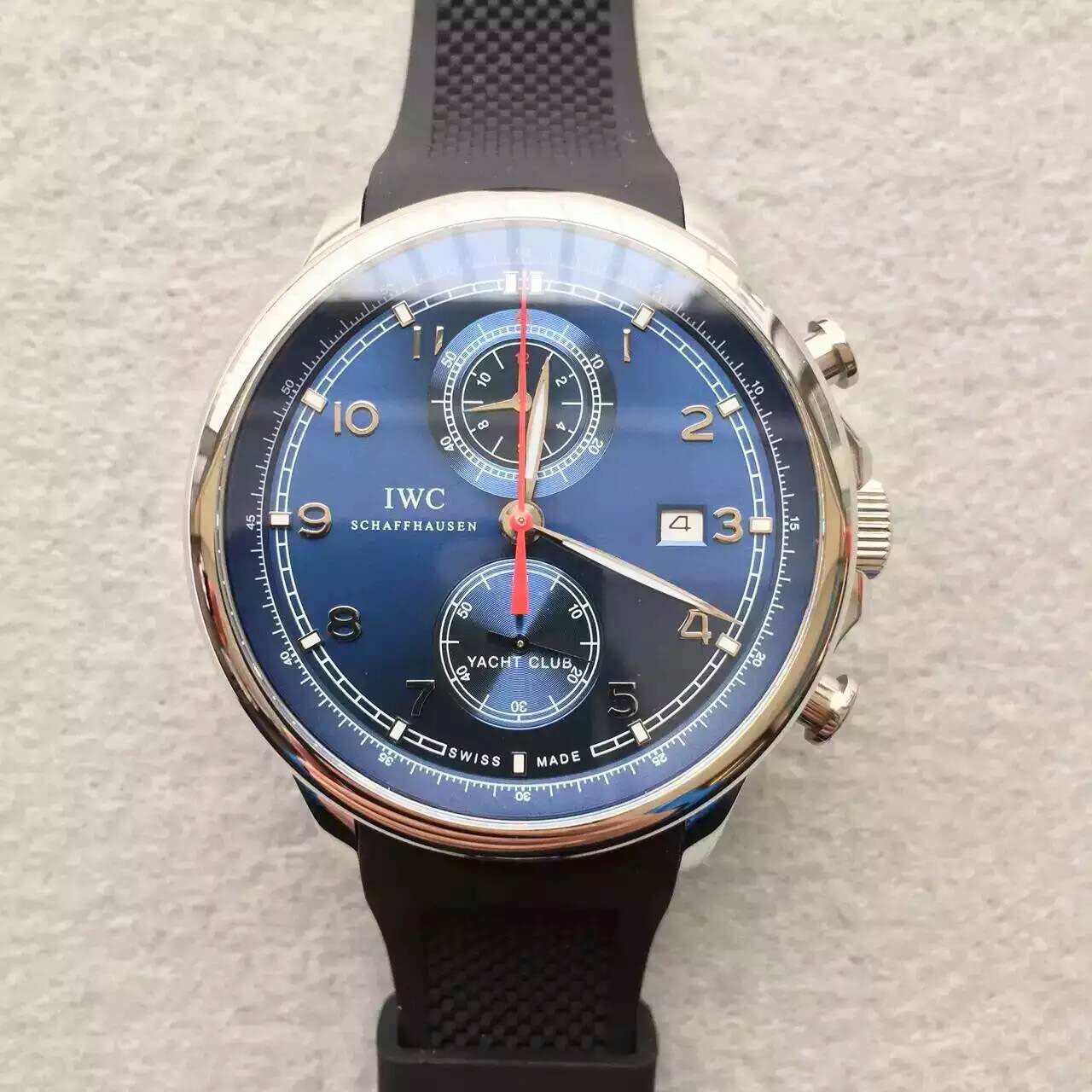 萬國 IWC 全新葡萄牙YACHT CLUB CHRONOGRAPH航海精英計時腕錶“海洋勇士”特別版