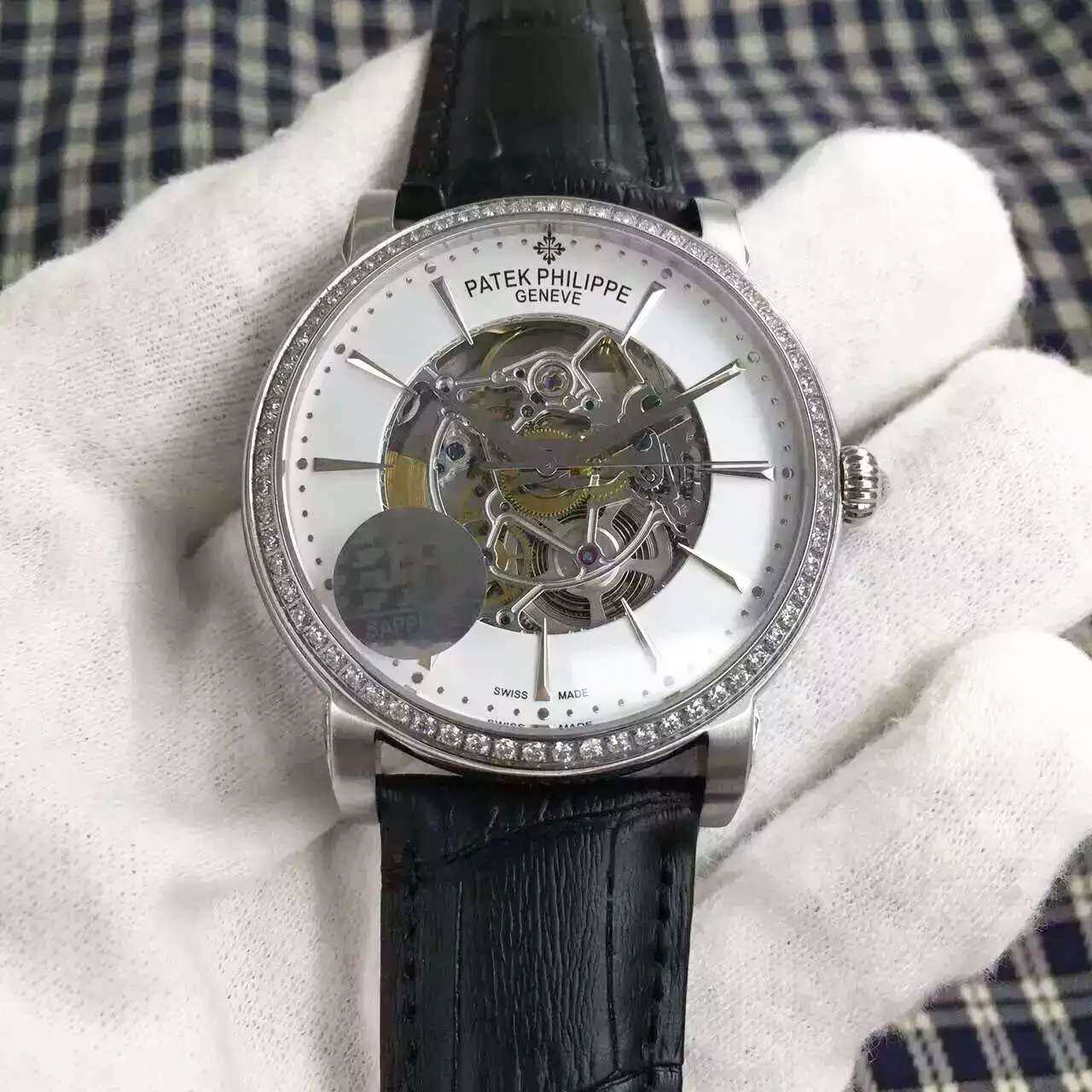 百達翡麗 PATEK PHILIPPE 2015巴塞爾錶展新秀 搭載ETA2824鏤空機芯