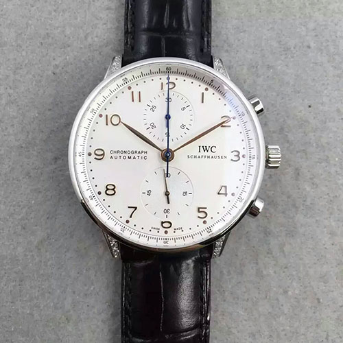 萬國 IWC 葡萄牙計時系列 搭載定制丹東7750機芯