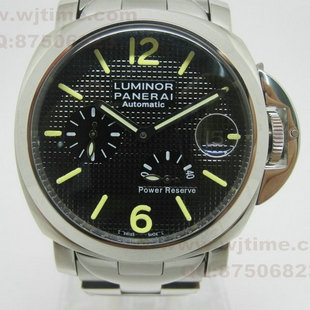 沛纳海(Officine Panerai)钢带自动机械